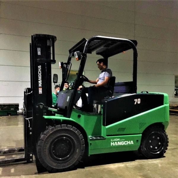 Xe Nâng Điện Lithium 7 Tấn Dòng X Hangcha – Mạnh Mẽ, Bền Bỉ, Tiết Kiệm Chi Phí