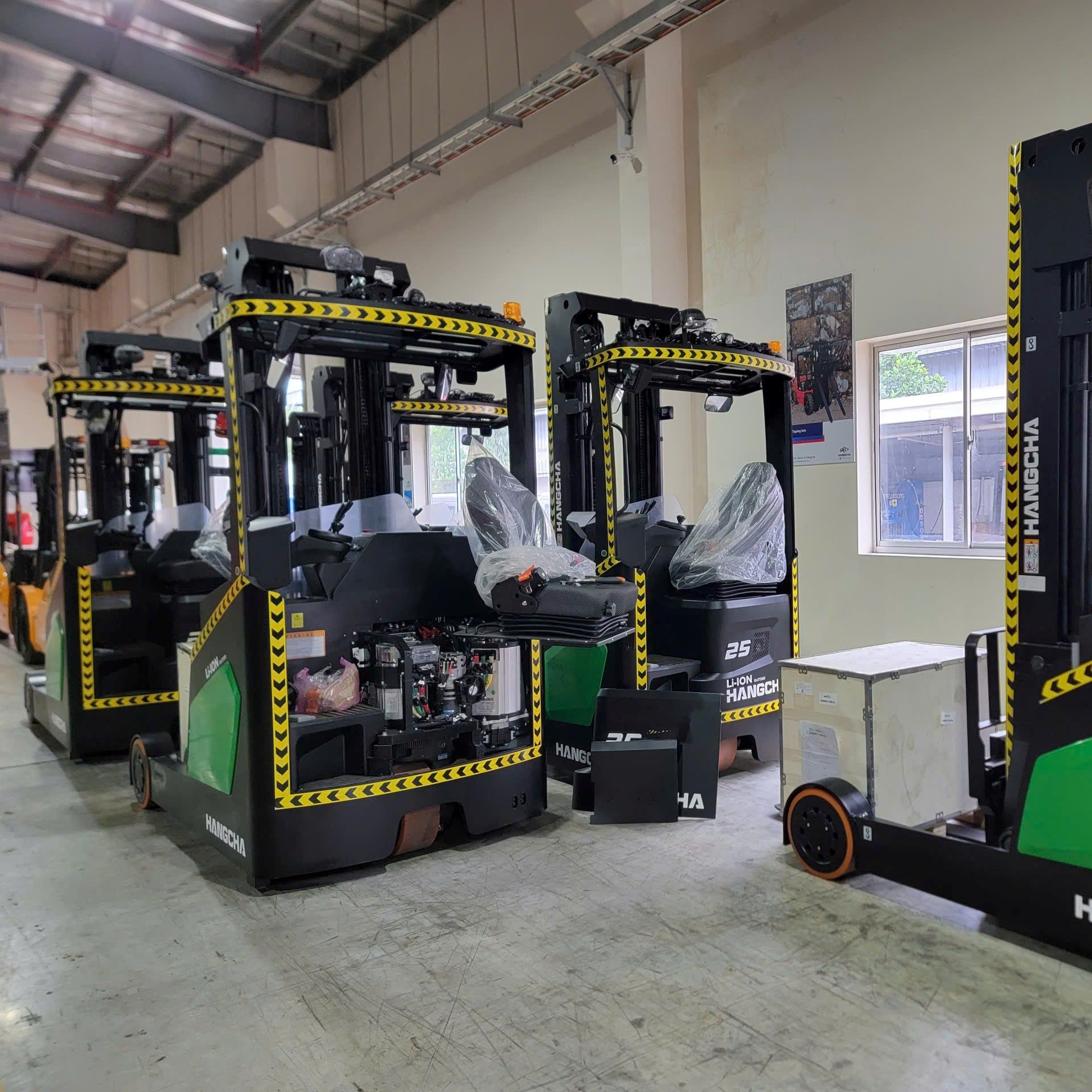  Thuê Xe Nâng Giá Tốt – Giải Pháp Nâng Hạ Linh Hoạt, Tiết Kiệm Chi Phí 