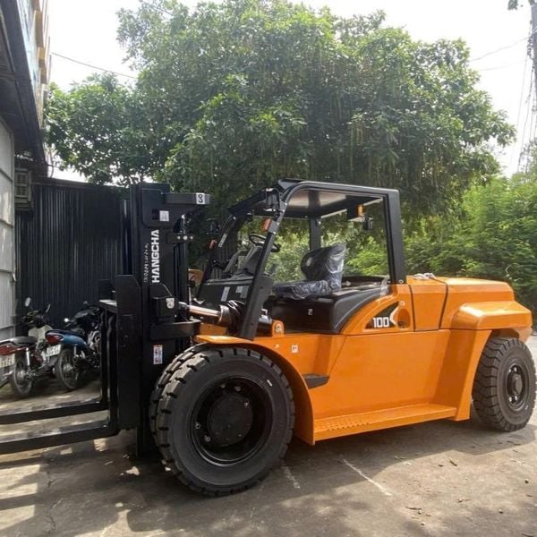 Xe nâng dầu 10 tấn Hangcha