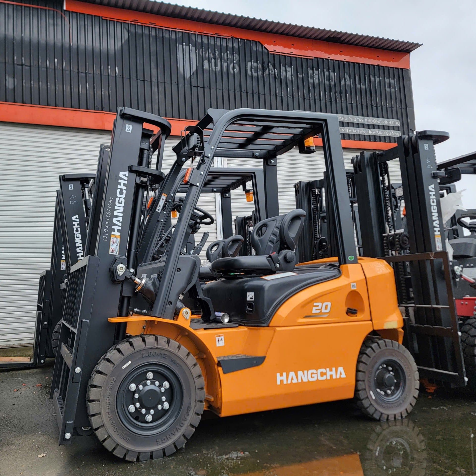  Xe Nâng 2 Tấn Mới 100% Cực Bền Bỉ || Giá Siêu Tốt || Bảo Hành 2 Năm 