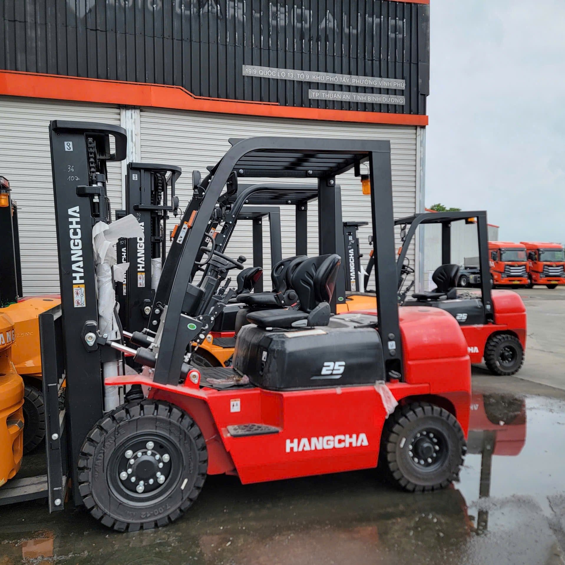  Xe Nâng Dầu 2.5 Tấn Mới 100% || Giá Hơn 195 Triệu || Bảo Hành 2 Năm 