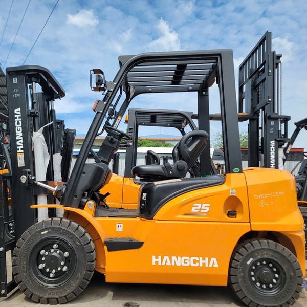 Xe nâng dầu 2.5 tấn dòng X cao cấp Hangcha