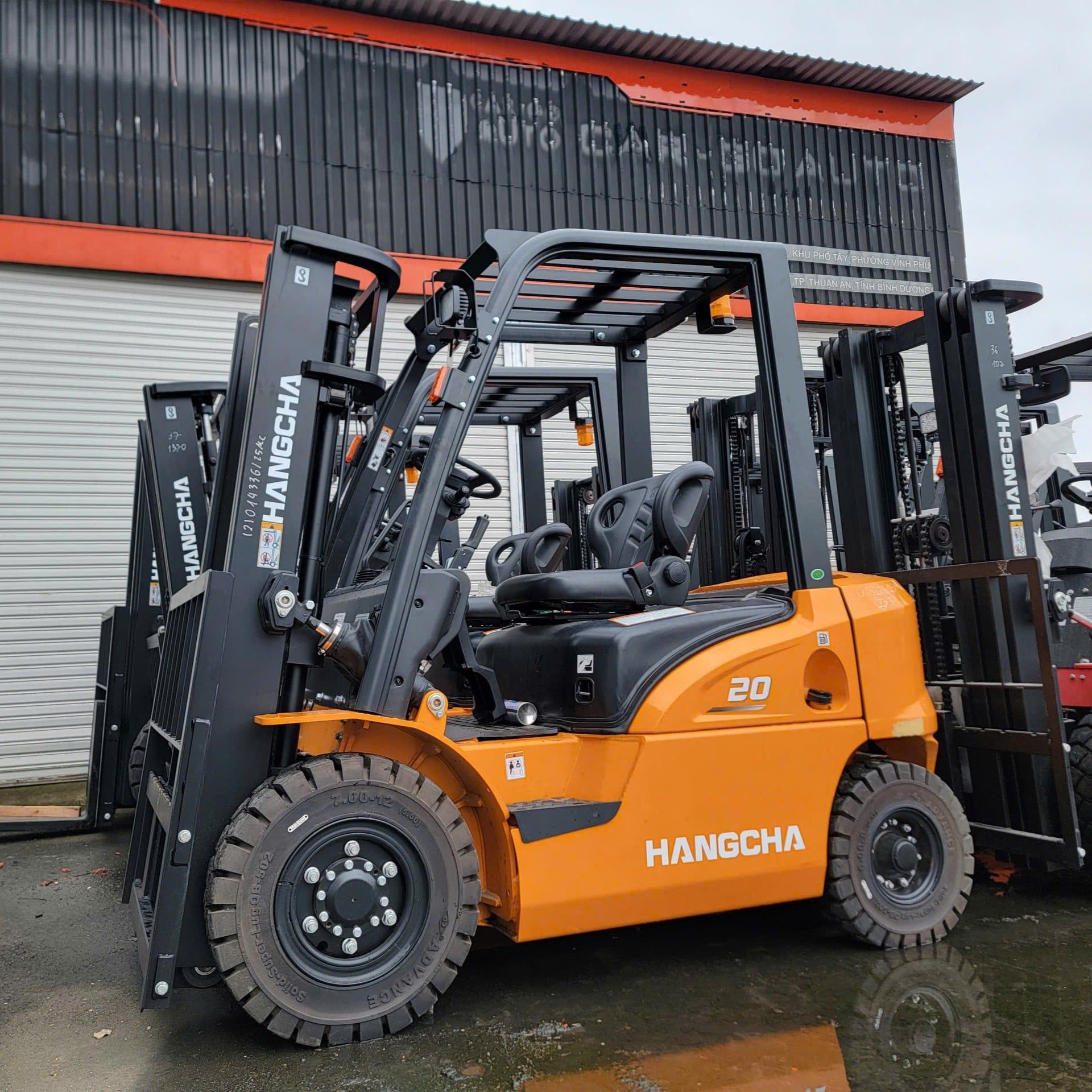  Xe Nâng 2 Tấn Mới 100% Cực Bền Bỉ || Giá Siêu Tốt || Bảo Hành 2 Năm 