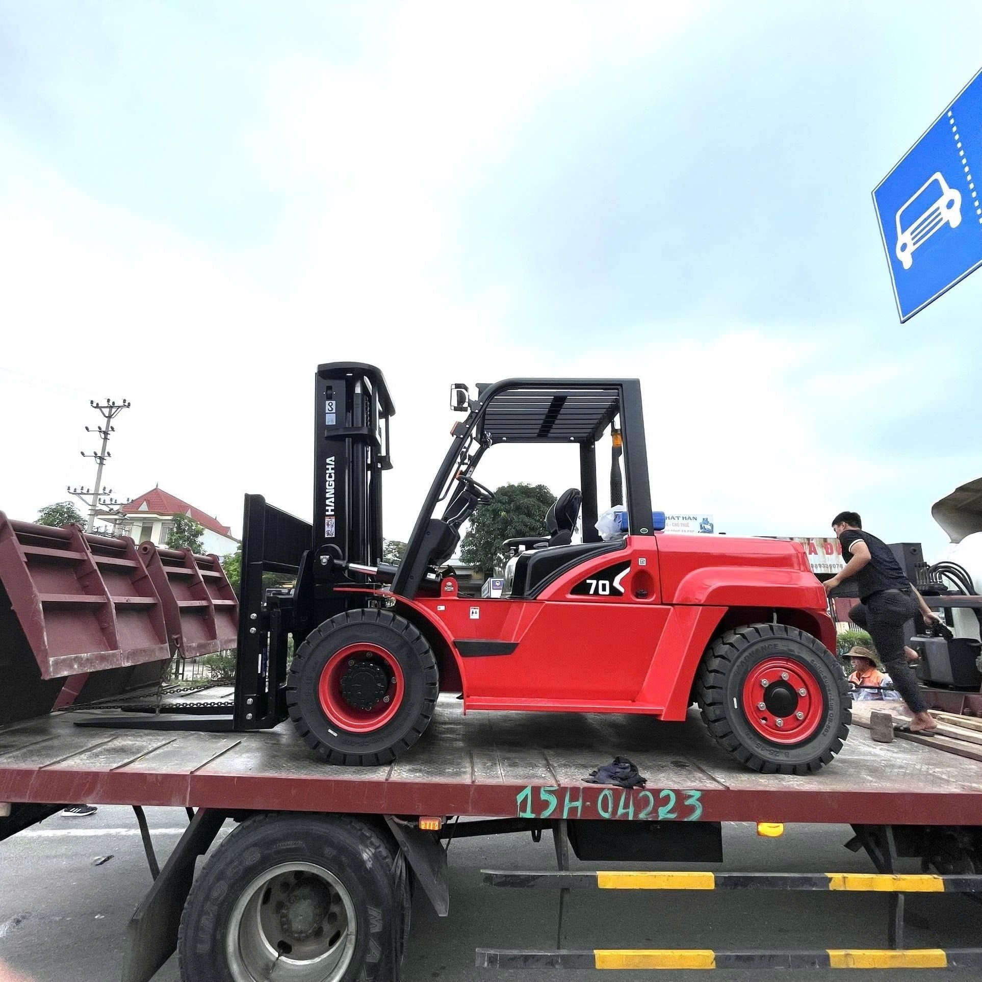 Xe Nâng Dầu 7 Tấn Mới 100% || Giá Hơn Xe Cũ Vài Chục || Bảo Hành 2 Năm 