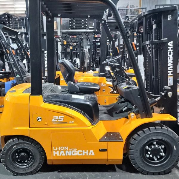 Xe Nâng Điện Lithium 2.5 Tấn Dòng XE