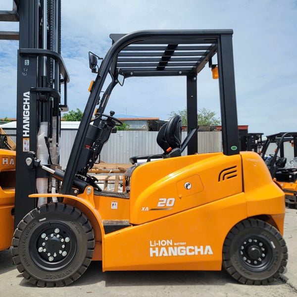 Xe nâng điện Lithium 2 tấn dòng XA Hangcha