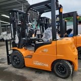  Xe Nâng Điện Lithium 2 Tấn Dòng XE – Hiệu Suất Cao, Sạc Nhanh, Giá Tốt 