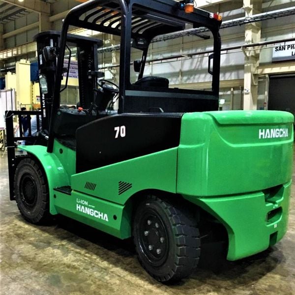 Xe Nâng Điện Lithium 7 Tấn Dòng X Hangcha – Mạnh Mẽ, Bền Bỉ, Tiết Kiệm Chi Phí