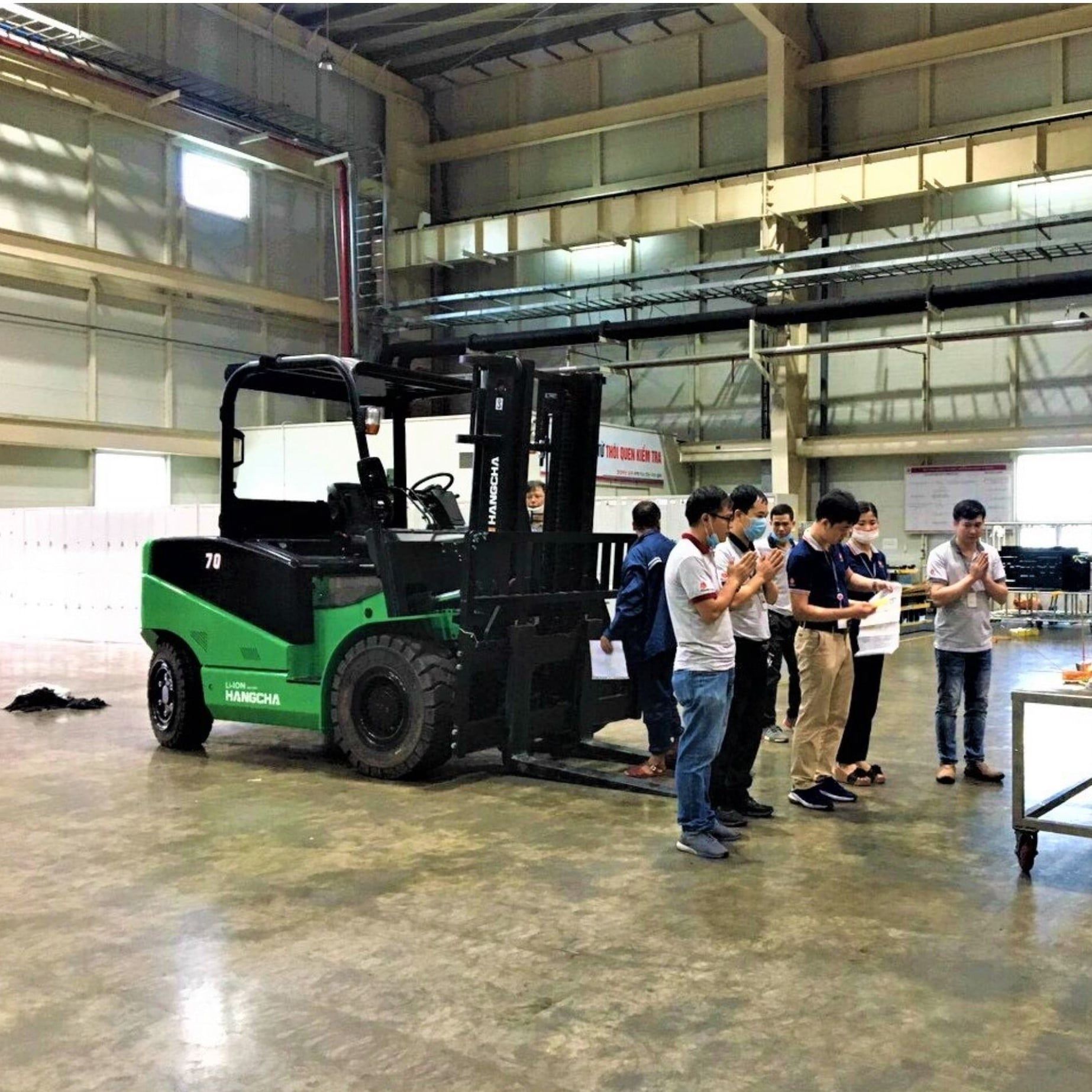  Xe Nâng Điện Lithium 7 Tấn Dòng X Hangcha – Mạnh Mẽ, Bền Bỉ, Tiết Kiệm Chi Phí 