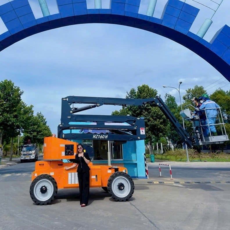  Xe Nâng Người Boom Lift 16m Hangcha – Giải Pháp Làm Việc Trên Cao An Toàn, Hiệu Quả 