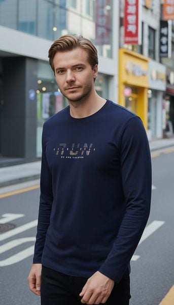 Áo thun nam cổ tròn thiết kế in ngực Tezo - 25ATOT026