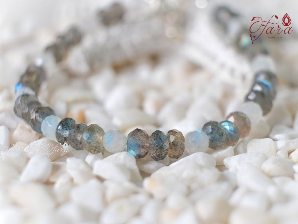  Vòng Moonstone và Xà Cừ 
