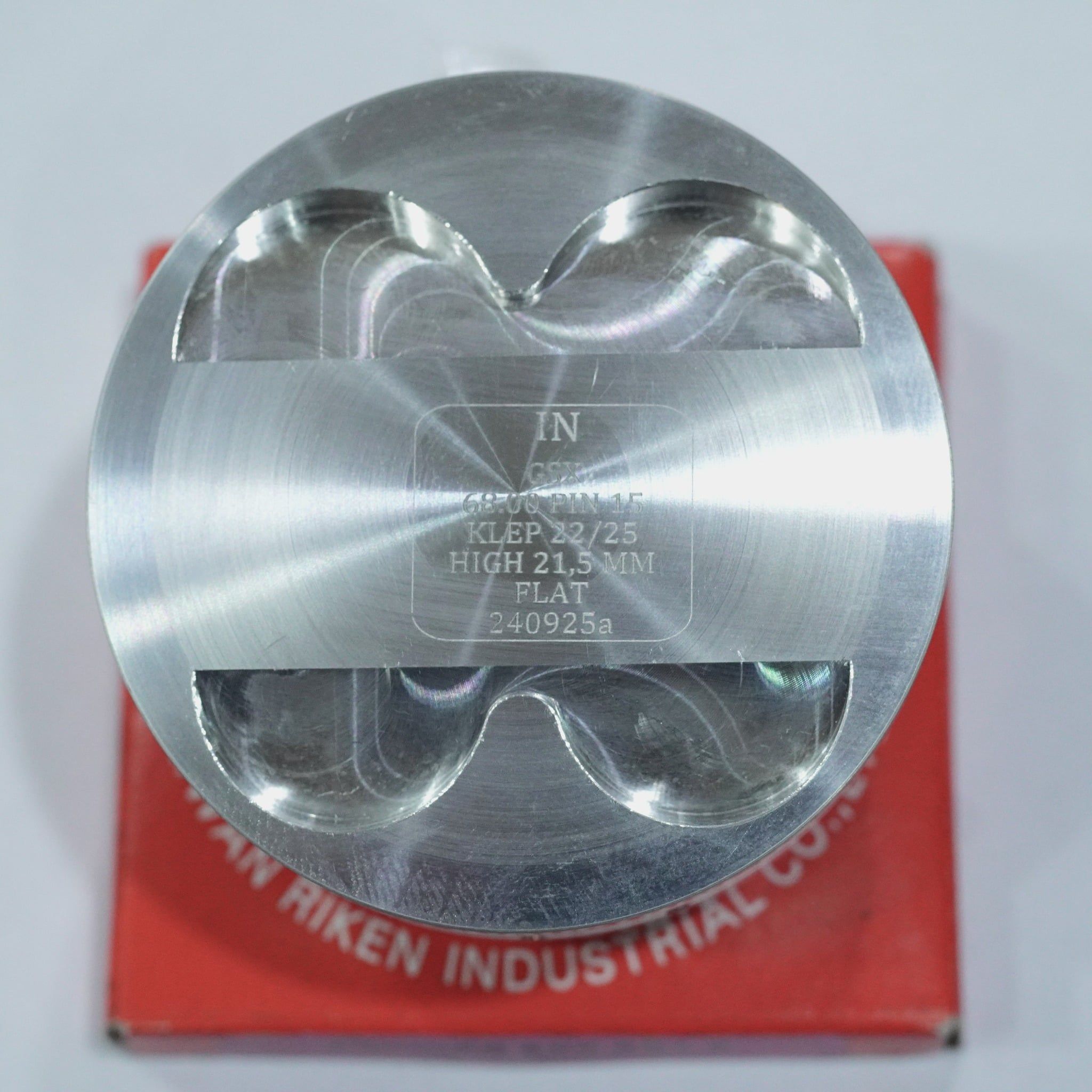  Piston 68.00-15 (21.5mm,22/25, Flat) GSX150/Satria Fi. 