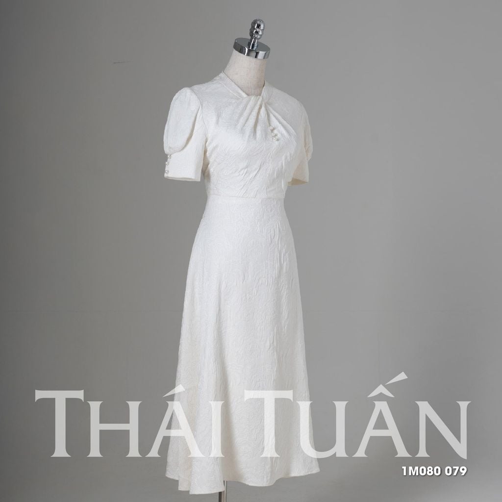  Đầm Nữ Thái Tuấn Gấm Ngọc Tuyết Dáng Chữ A 1M080079 