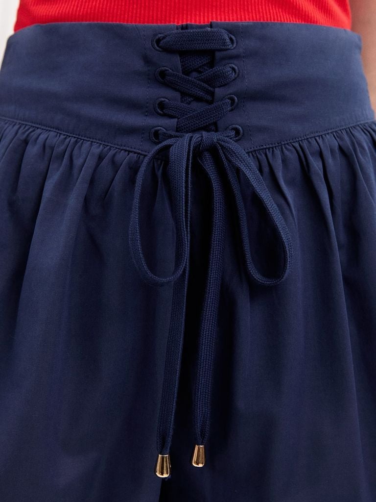 Quần Short Đan Dây 