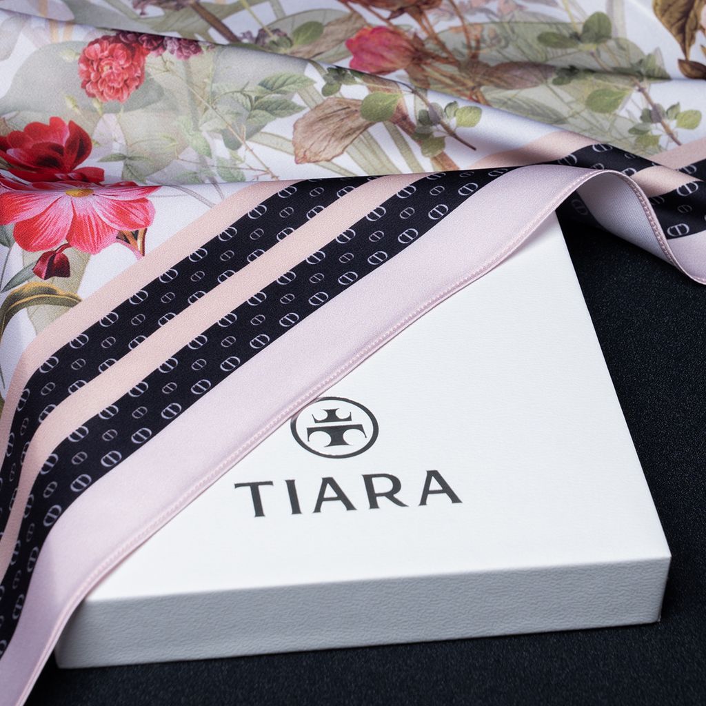  Khăn Choàng Tiara 2S45KA90 (90 x 90 cm) 