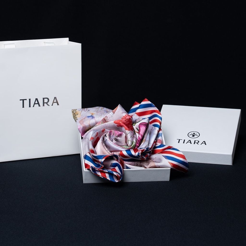  Khăn Choàng Tiara 2S54LB90 (90 x 90 cm) 