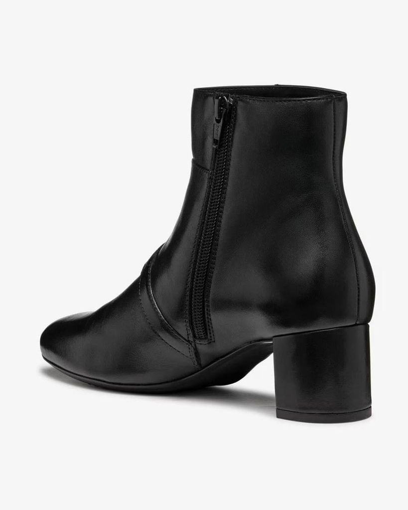  Giày Boots Nữ Pheby 50 