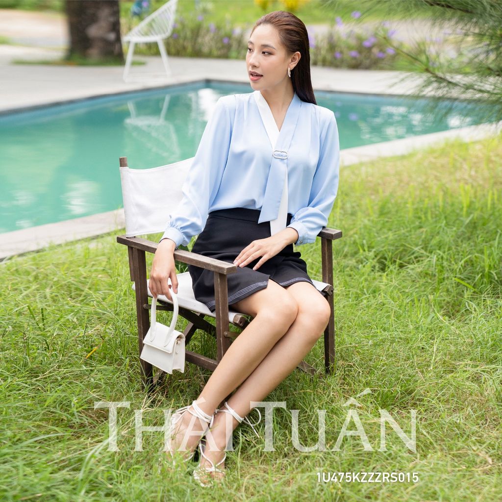  Áo Kiểu Nữ THÁI TUẤN Cổ Cách Tân Màu Xanh 