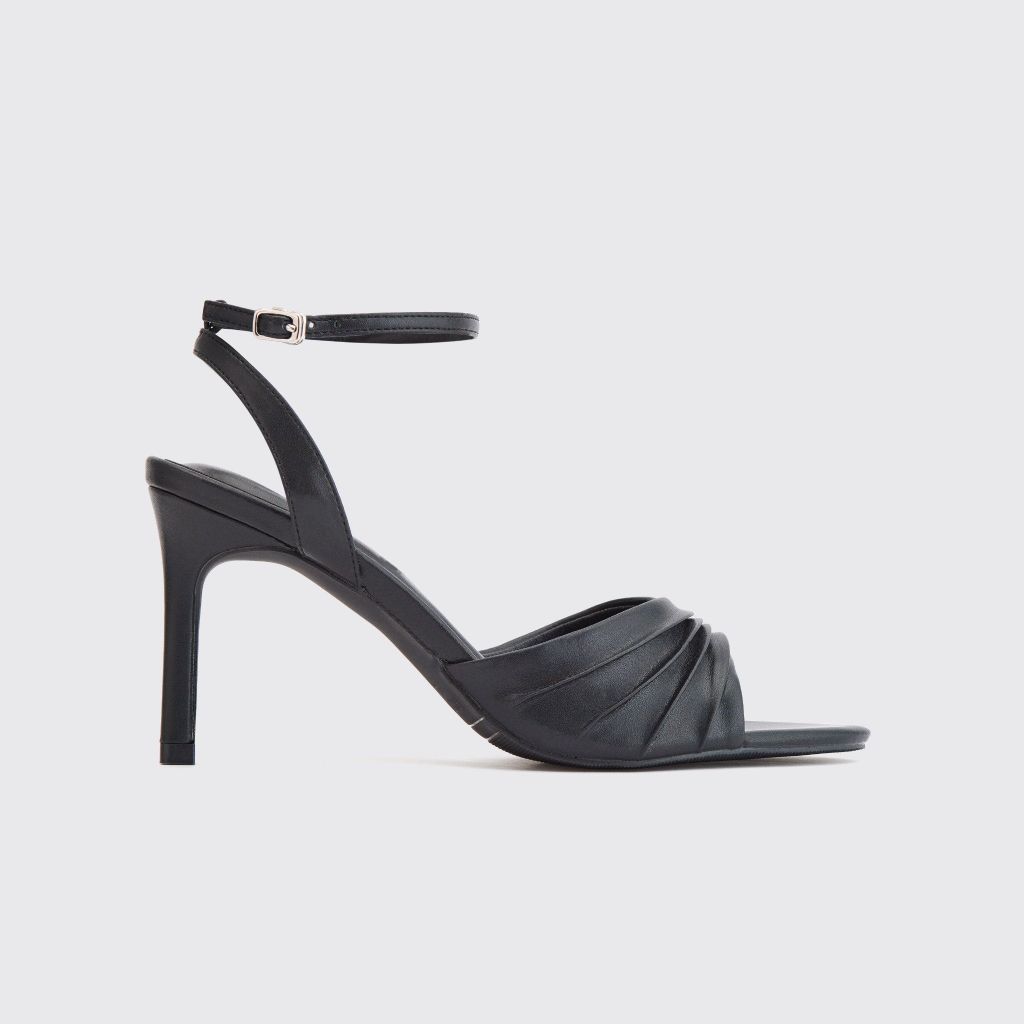  Giày Sandals Nữ THÁI TUẤN Cao Gót Có Quai Màu Đen 