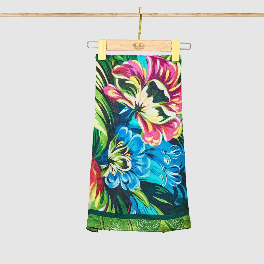  Khăn Choàng Thái Tuấn 2S51BC10R (100 x 100 cm) 