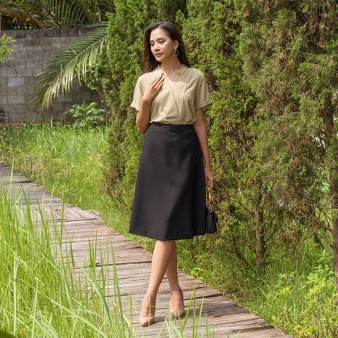  Áo Kiểu Nữ THÁI TUẤN Cổ Cách Tân Màu Cỏ Úa 