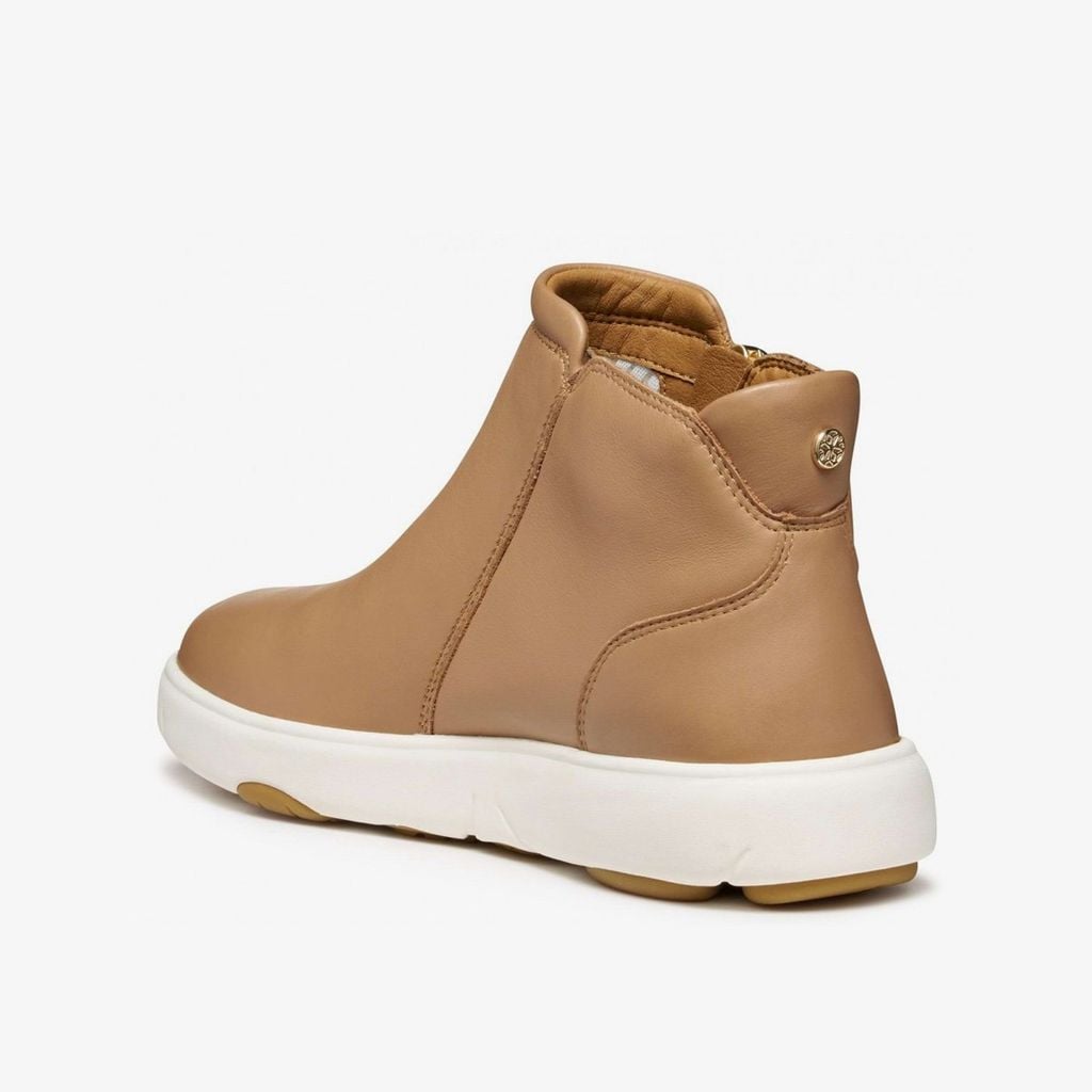  Giày Boots Nữ Nebula 2.0 