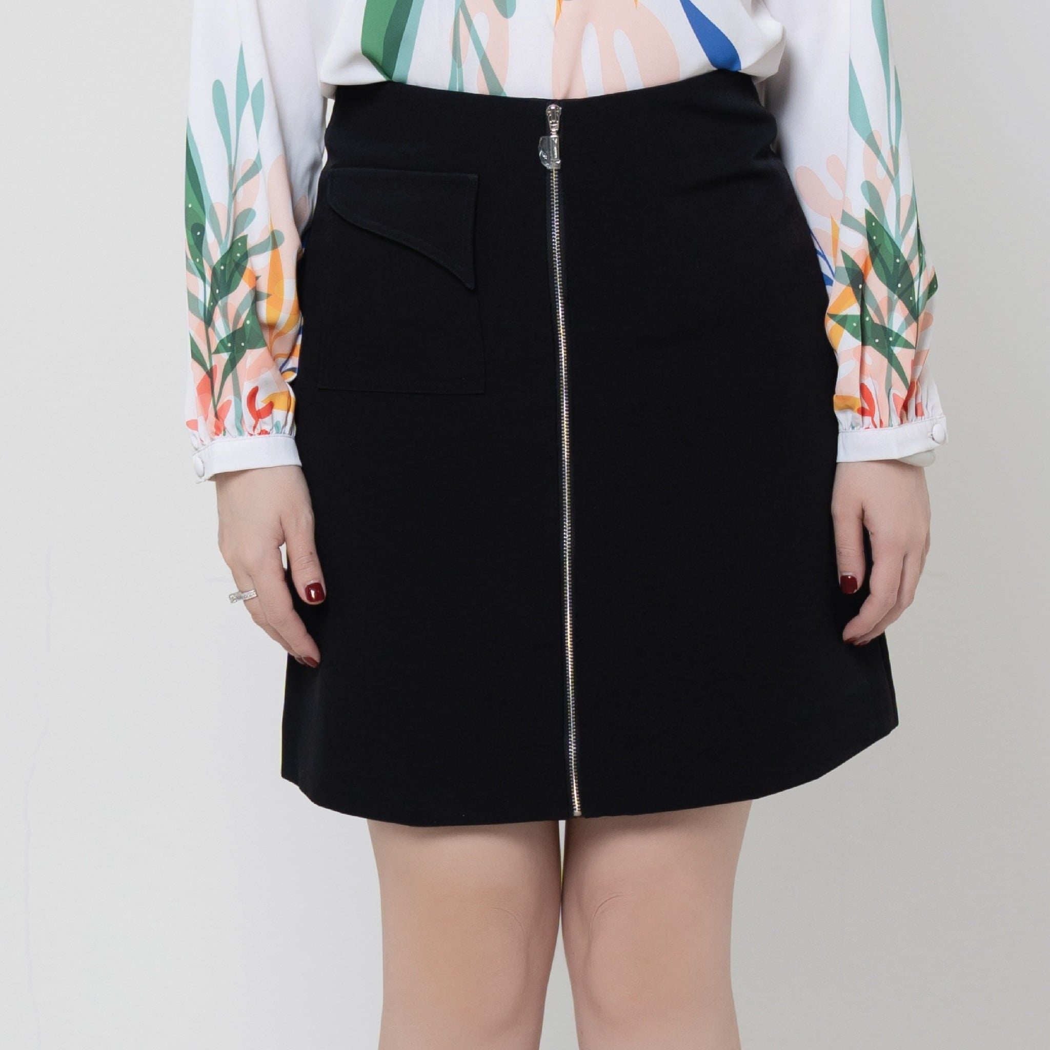 Chân váy Nữ Khóa Kéo Màu Đen 1V345L040