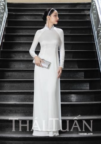 Bộ Áo Dài Nữ May Sẵn Cao Cấp 1W05BL079