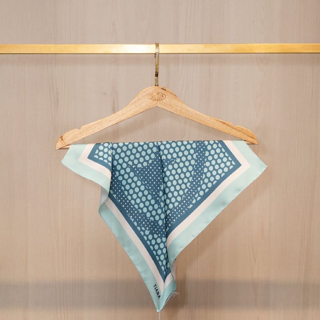Khăn Choàng Vuông Cao Cấp 1 Lớp 45x45cm 2S49KA45F01B
