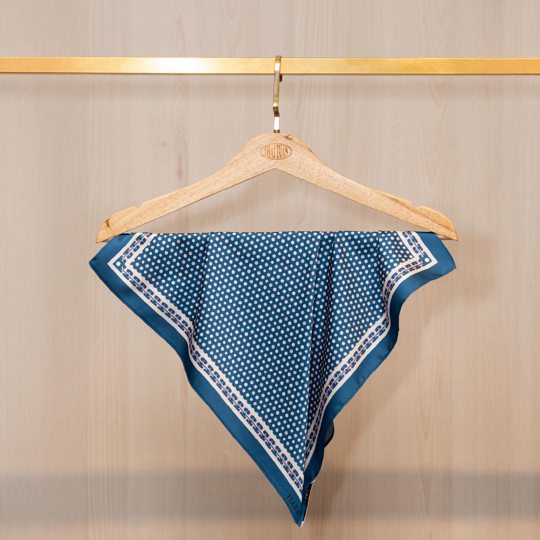 Khăn Choàng Vuông Cao Cấp 1 Lớp 45x45cm 2S50KA45F01B