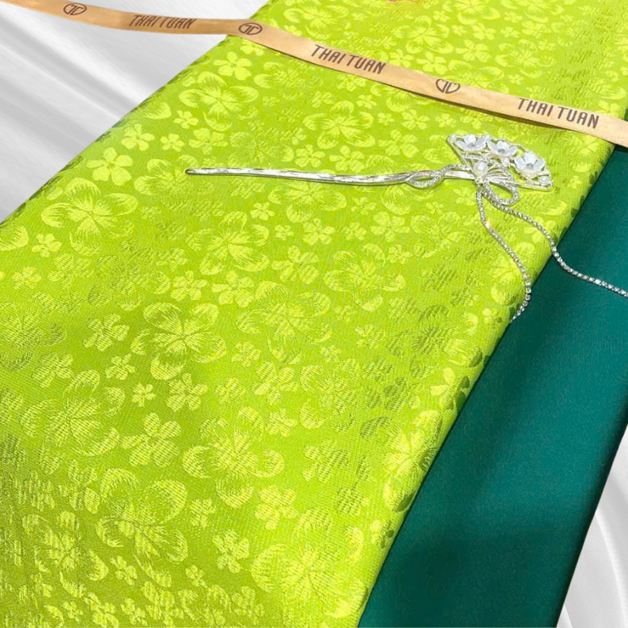 EIBN004244 Vải Gấm Hoa Diamond Màu Xanh Mạ Khổ 1m15 x 2m5