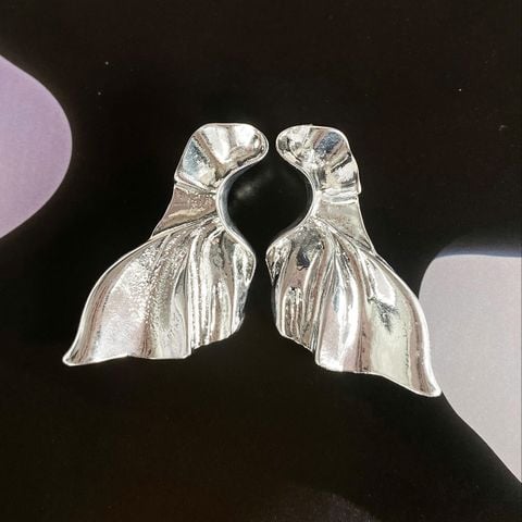 Hoa Tai Nữ 240301108MTARGE