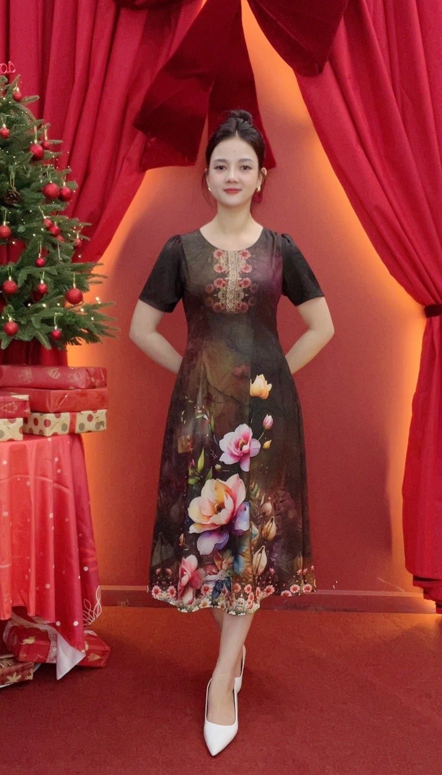 Đầm suông xòe - Cổ tròn tay ngắn - CV -Nâu đen hoa - TTV2018