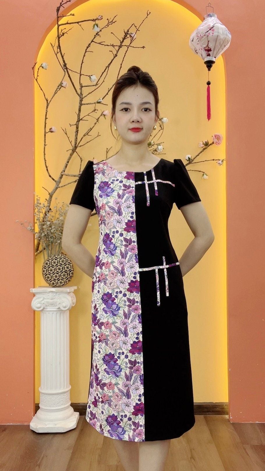 Đầm suông - Cổ tròn tay ngắn - AH - Đen hoa - TTV1957