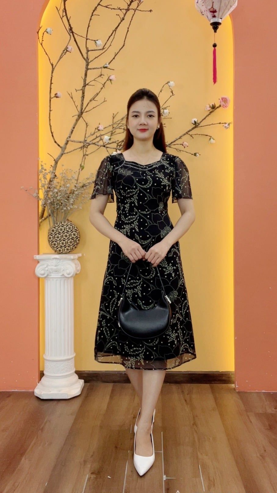 Đầm form A - Cổ vuông tim phối ren tay loe - CT - Xanh đen hoa - TTV1997