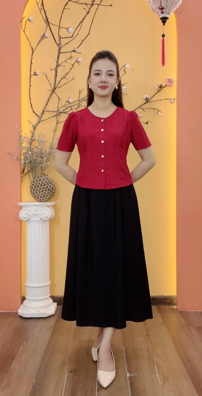 Áo - Cổ tròn kết nút tay ngắn - CT - Đỏ  - TTV1933