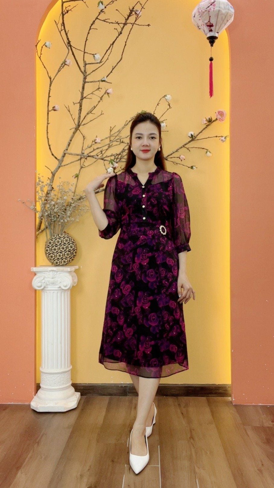 Đầm form A - Cổ V phối bèo kết nút tay dài - CD - Đen hoa tím - TTV2002