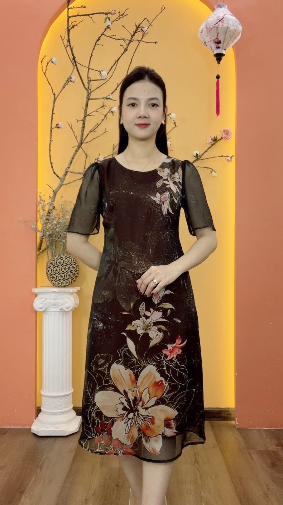 Đầm suông - Cổ tròn tay ngắn - CD - Nâu hoa - TTV2010