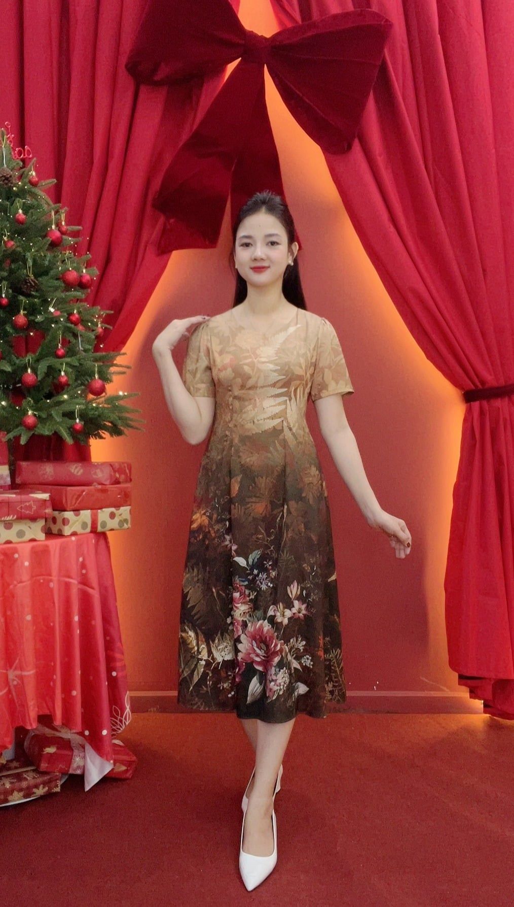 Đầm suông xòe - Cổ tròn tay ngắn - CV - Nâu hoa - TTV2015