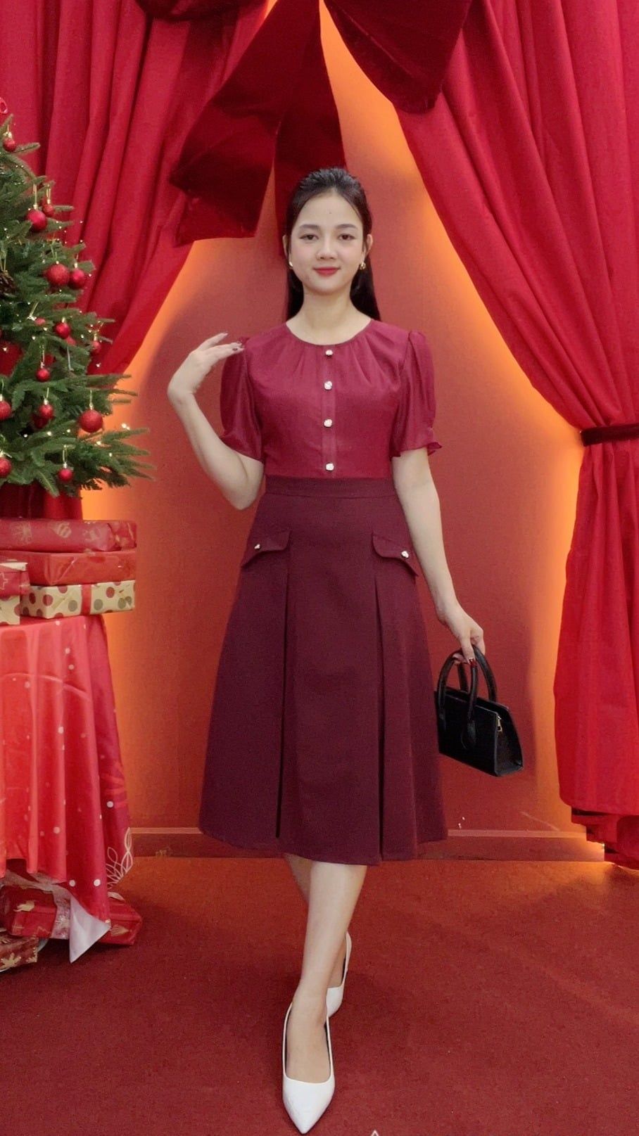 Đầm form A - Cổ tròn xếp ly tay ngắn - CV - Đỏ  - TTV2017