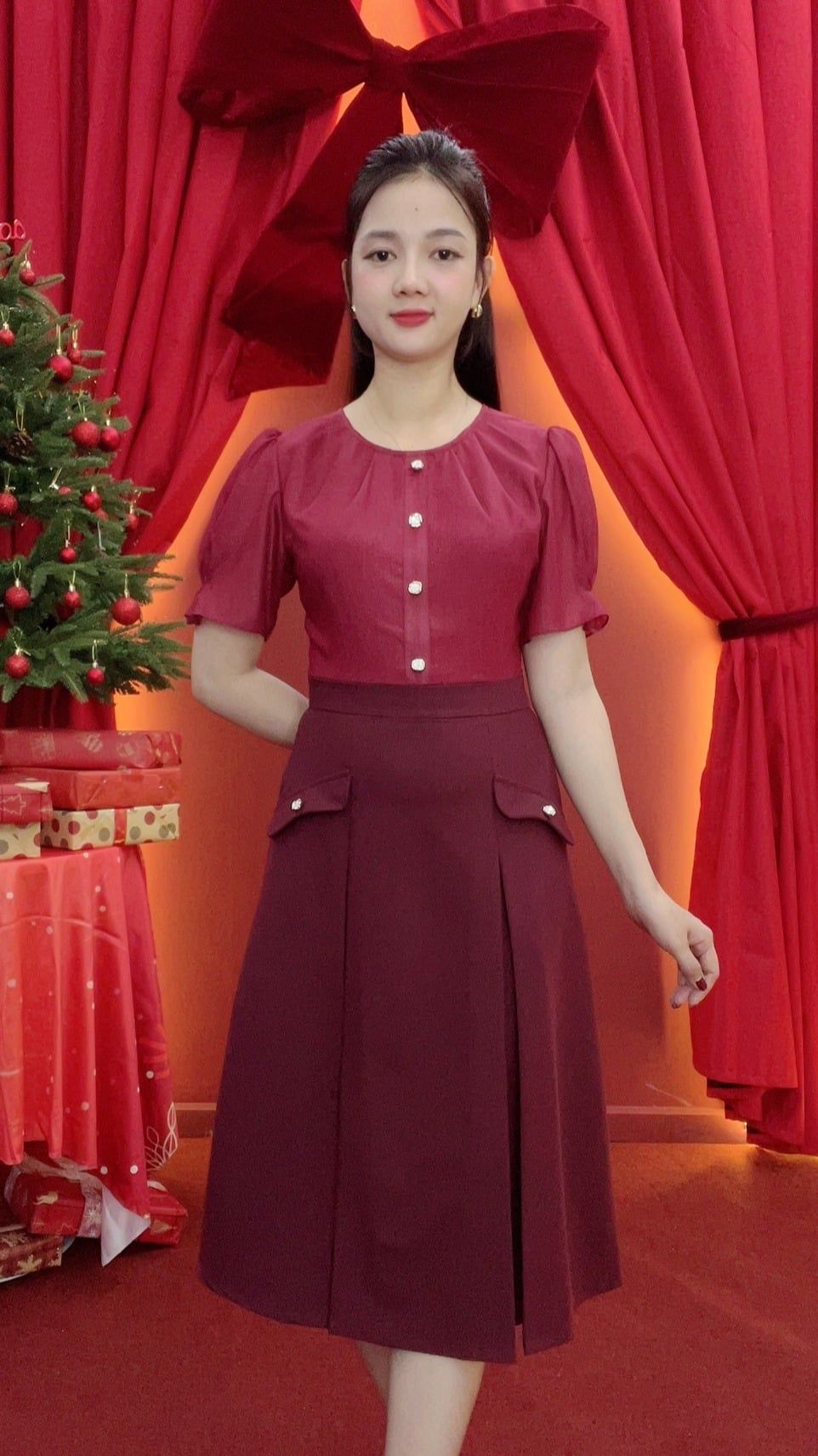 Đầm form A - Cổ tròn xếp ly tay ngắn - CV - Đỏ  - TTV2017