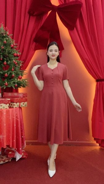 Đầm xòe - Cổ vuông tim kết nút tay ngắn - CD - Đỏ Gạch - TTV2022
