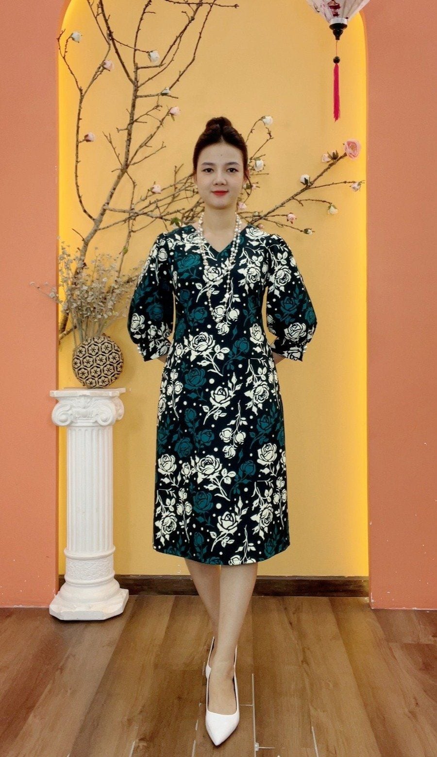 Đầm suông - Cổ tim tay lỡ - CD - Xanh hoa trắng - TTV1988