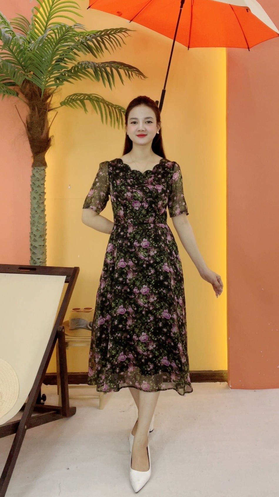 Đầm xòe - Cổ sóng nước tay lỡ - CV - Đen hoa tím - TTV2064