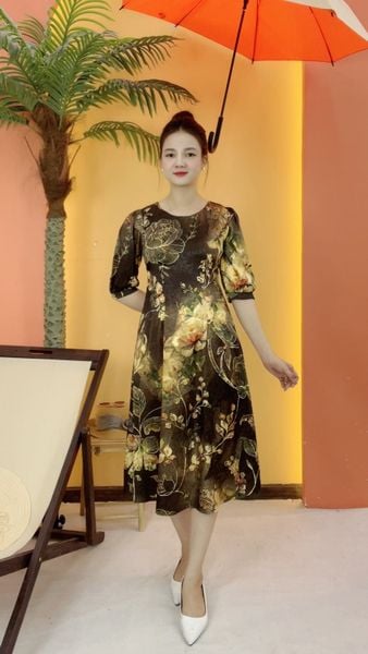 Đầm suông xòe - Cổ tròn tay lỡ - CT - Đen hoa vàng - TTV2067