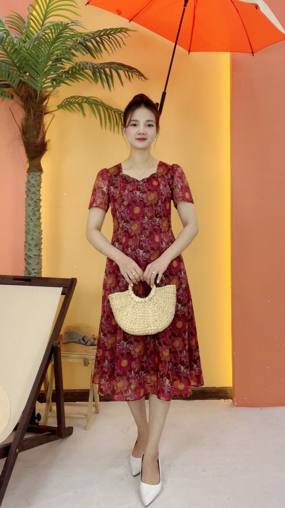 Đầm xòe 8 mảnh - Cổ sóng nước tay ngắn - CD - Đỏ hoa - TTV2073