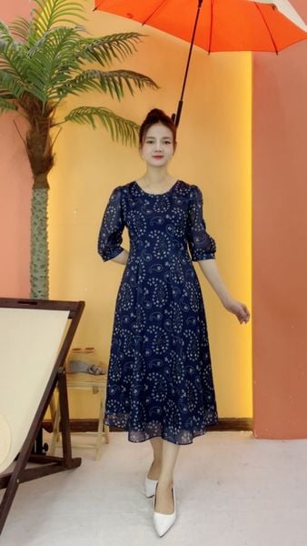 Đầm suông xòe - Cổ tròn tay lỡ - Xanh đen họa tiết - TTV2084