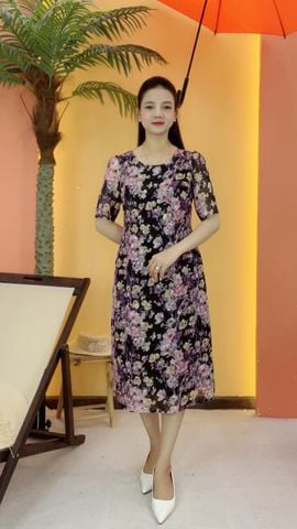 Đầm suông - Cổ tròn tay ngắn - CD - Đen hoa - TTV2120