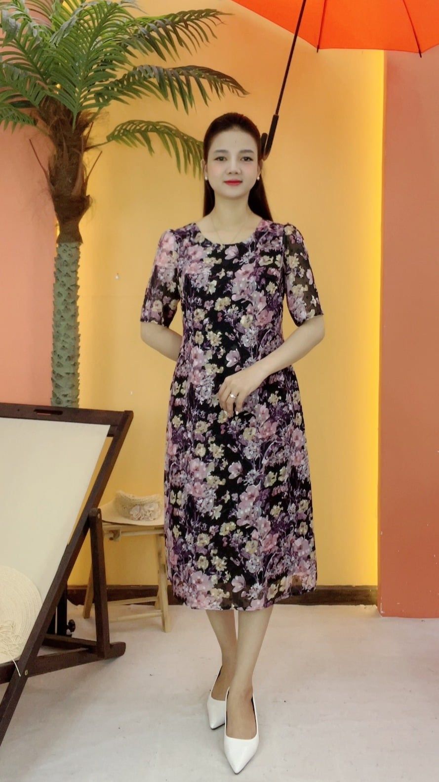 Đầm suông - Cổ tròn tay ngắn - CD - Đen hoa - TTV2120